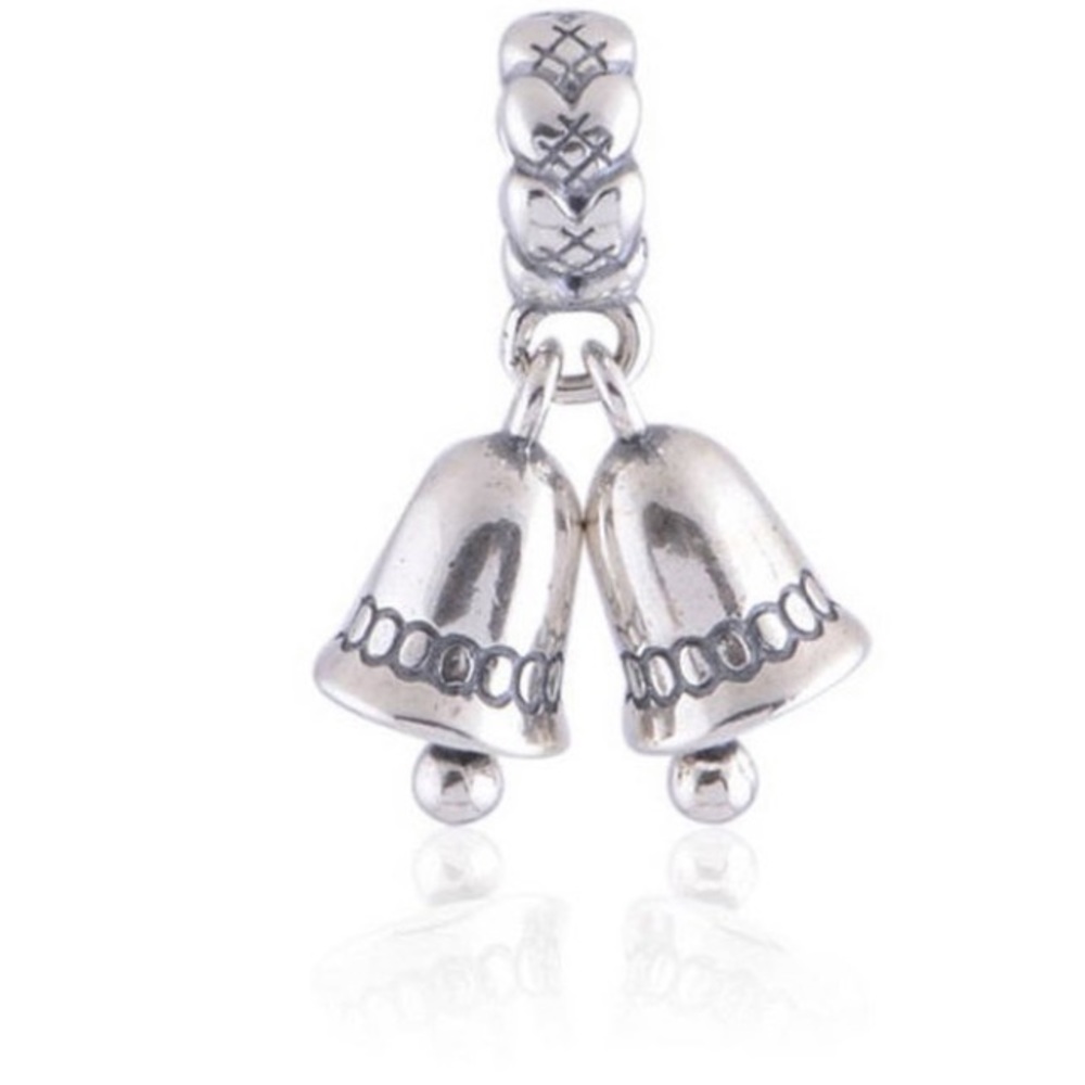 Pandora charm bracelet - Picture 6 of 8